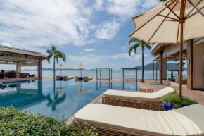 Poppy Beachfront Residence